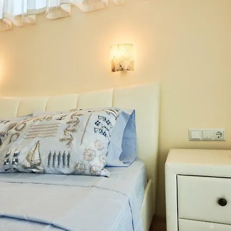 Morning Star Deluxe Апартаменты *