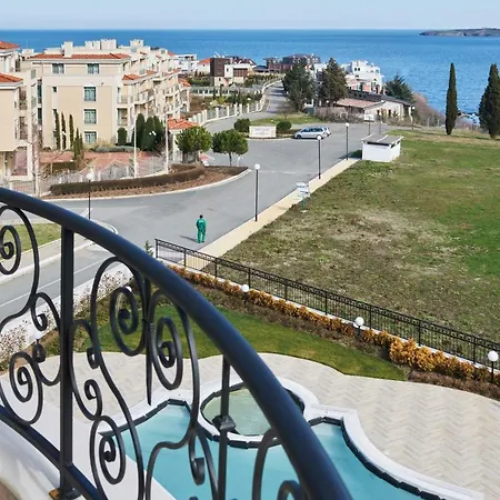 Morning Star Deluxe Апартаменты