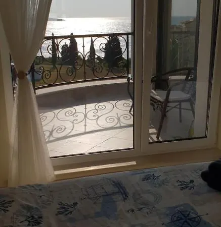 Morning Star Deluxe Апартаменты *