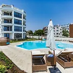 Апартамент Morning Star Deluxe Черноморец