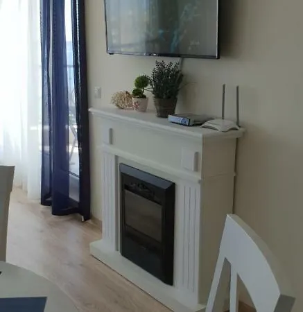 Morning Star Deluxe Lägenhet Tjernomorets